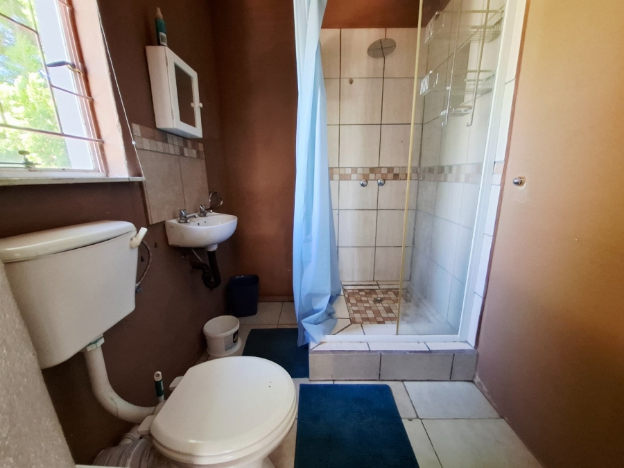 4 Bedroom Property for Sale in Pellissier Free State